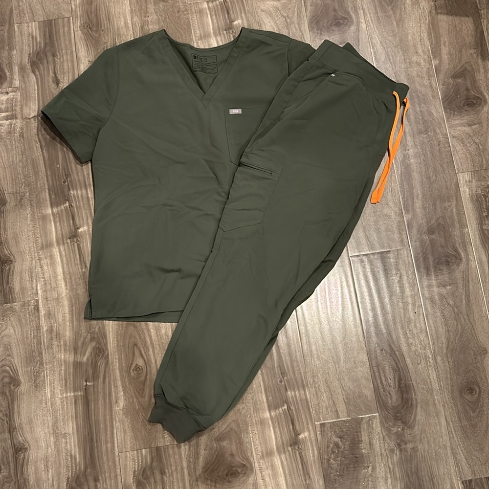 Olive Green Figs Set